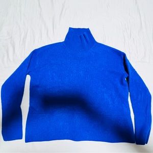 Women sweater